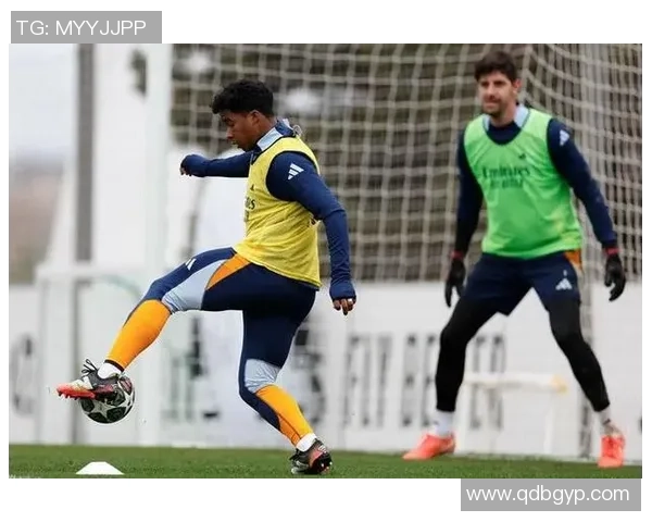 蒂博库尔图瓦王者回归助皇马稳固防线再现巅峰守护者风采